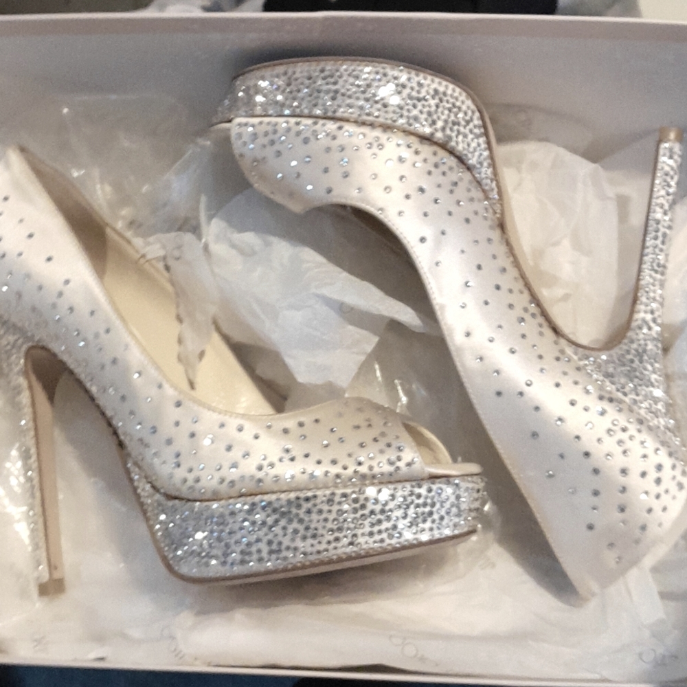 Jimmy Choo White Salt Satin Ivory Crystal Pumps